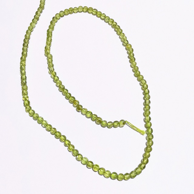 Peridot(A) 3.5-4mm Round/40cm Strand